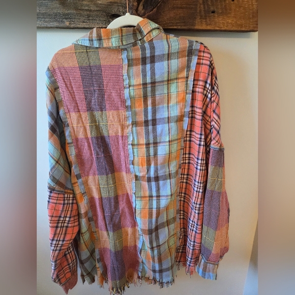 New With Button Oli & Hali Plaid Patchwork Button Down Shirt - Picture 6 of 6
